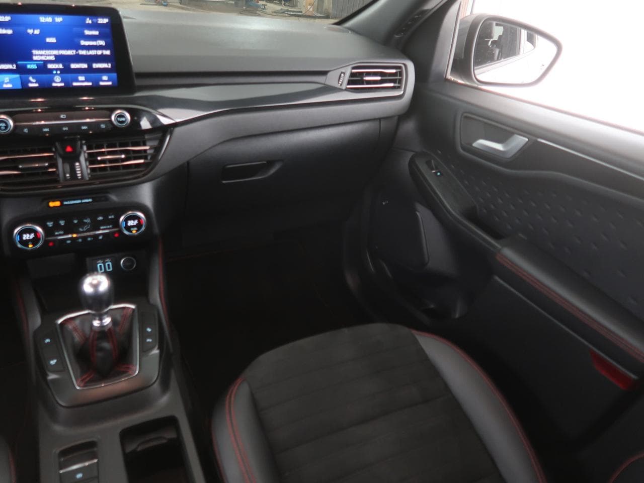 2021 Ford KUGA - 11