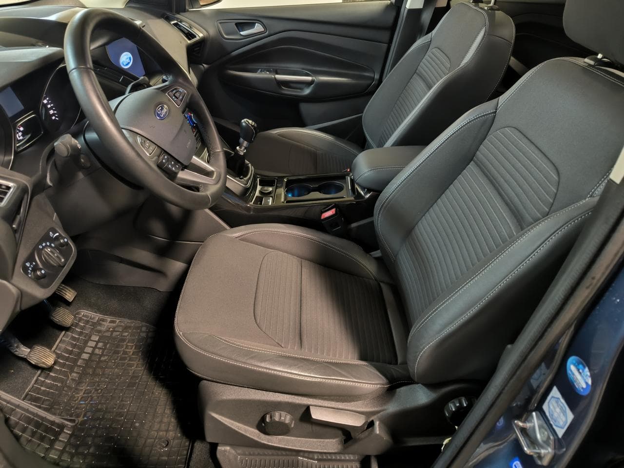 2019 Ford KUGA - 9