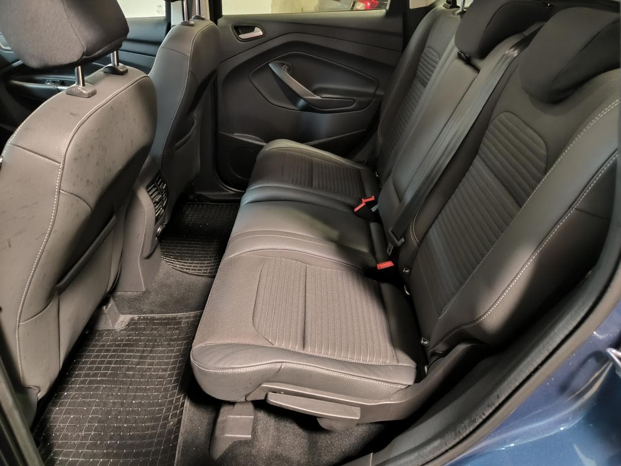 2019 Ford KUGA - 10
