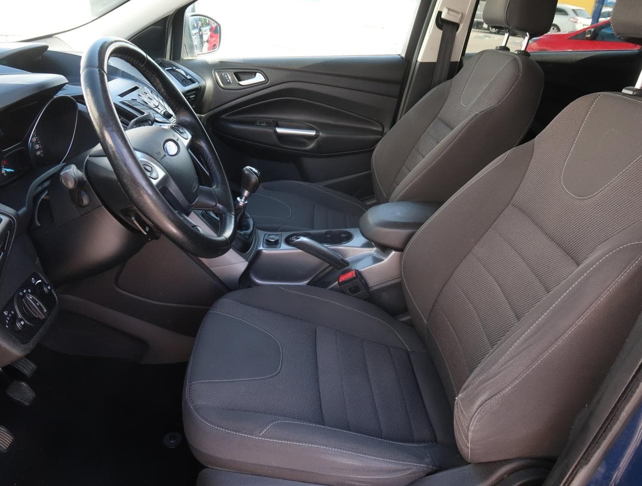 2015 Ford KUGA - 16