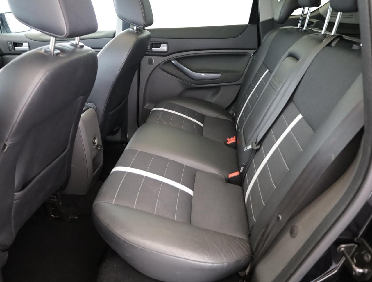2009 Ford KUGA - 21