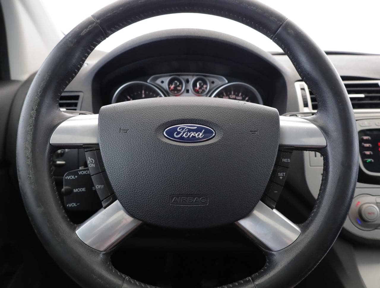 2009 Ford KUGA - 23