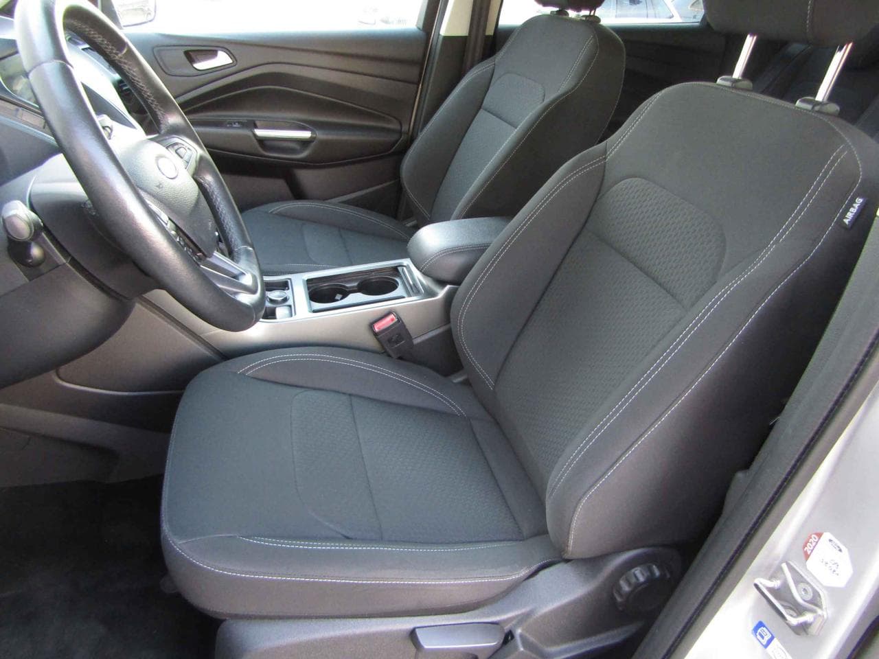 2019 Ford KUGA - 9
