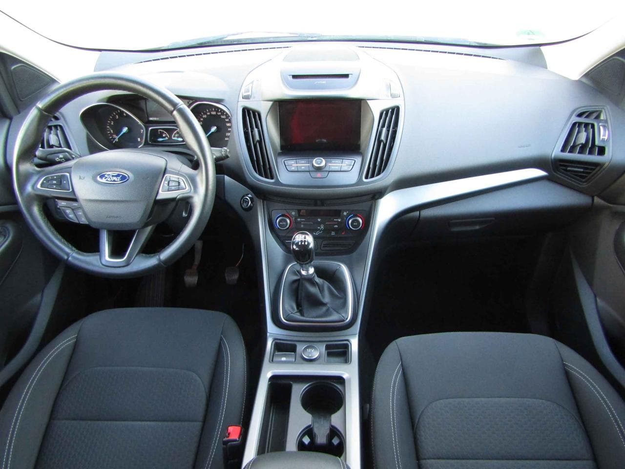 2019 Ford KUGA - 8