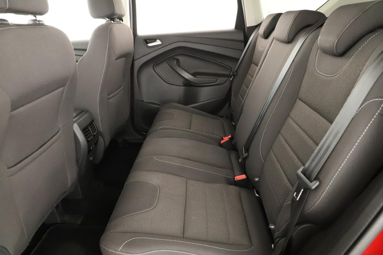 2016 Ford KUGA - 11