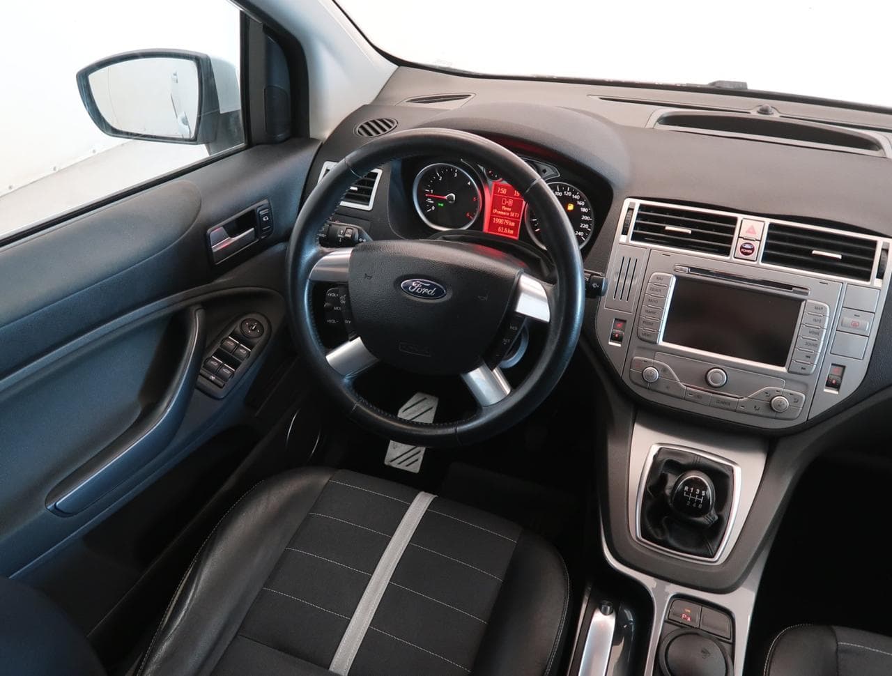 2009 Ford KUGA - 9