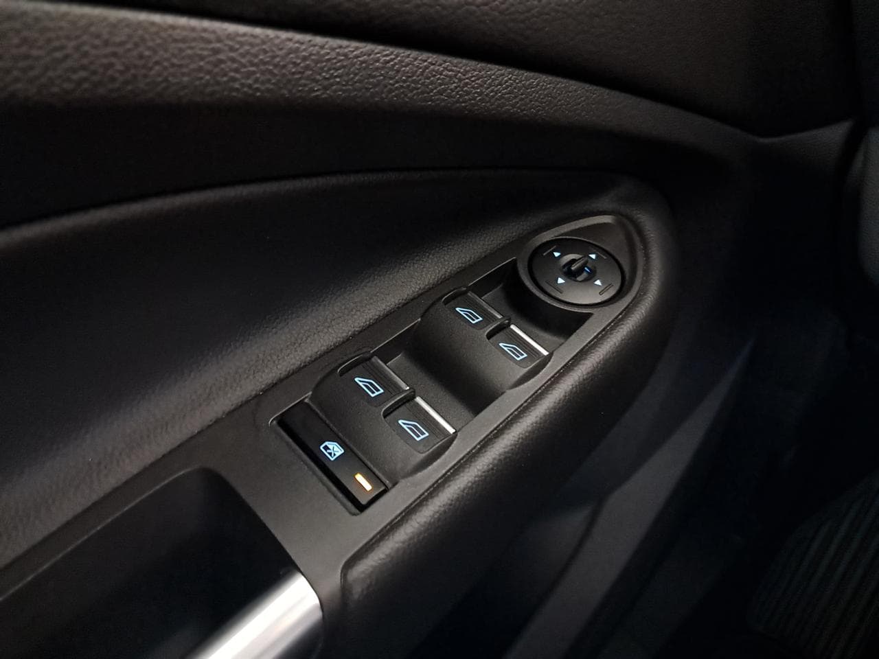 2019 Ford KUGA - 41
