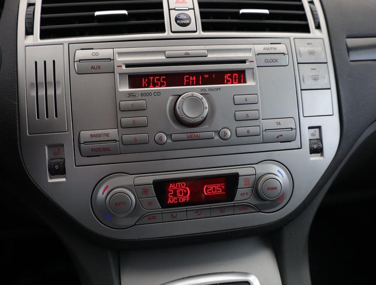 2009 Ford KUGA - 16