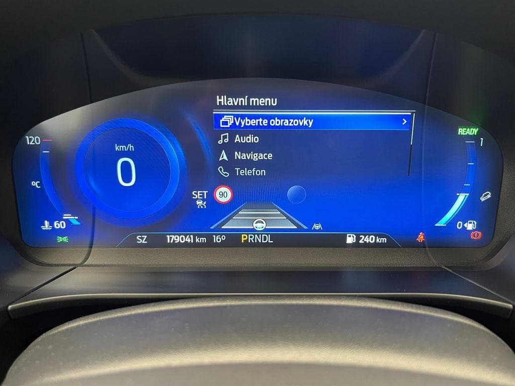 2021 Ford KUGA - 10