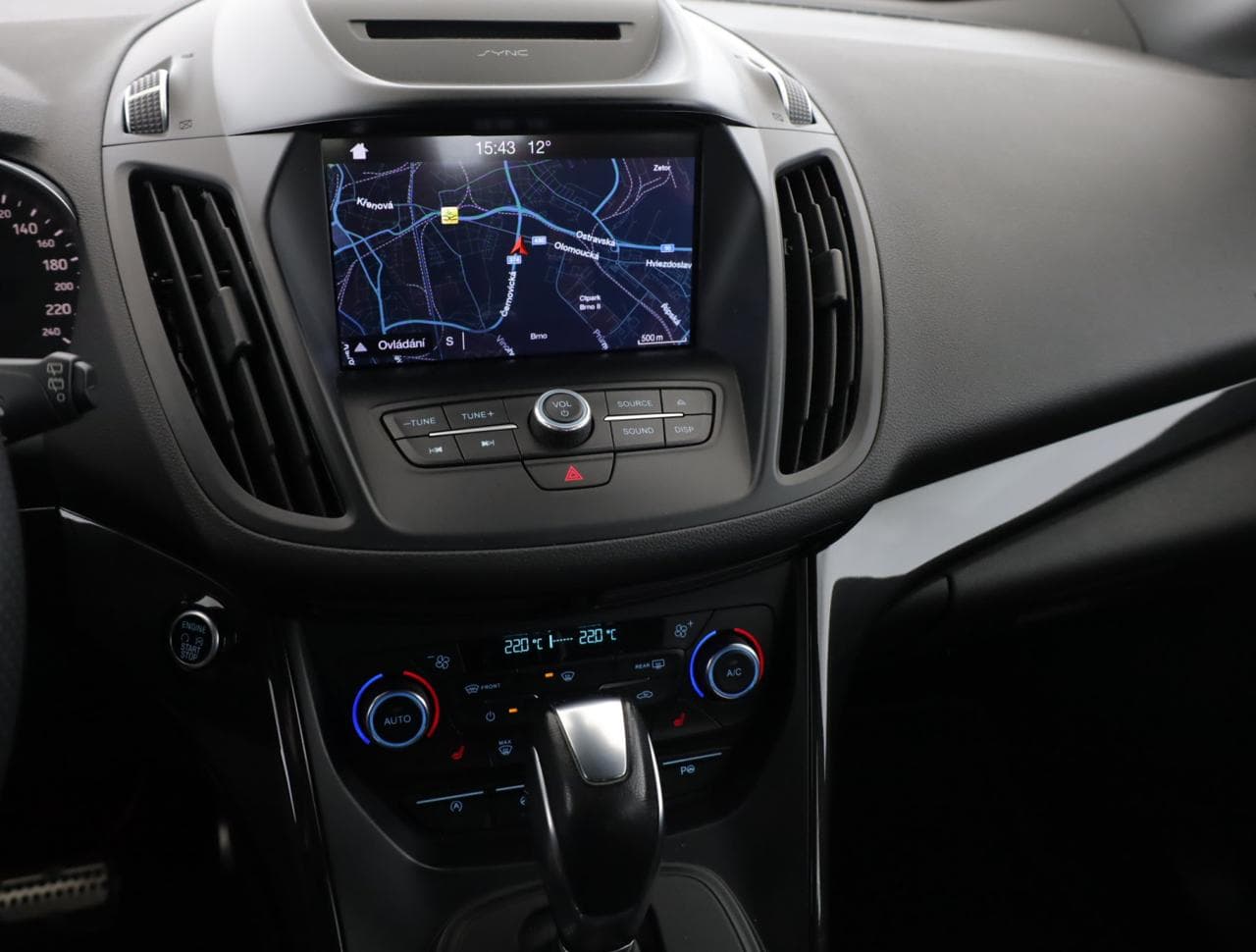 2019 Ford KUGA - 28