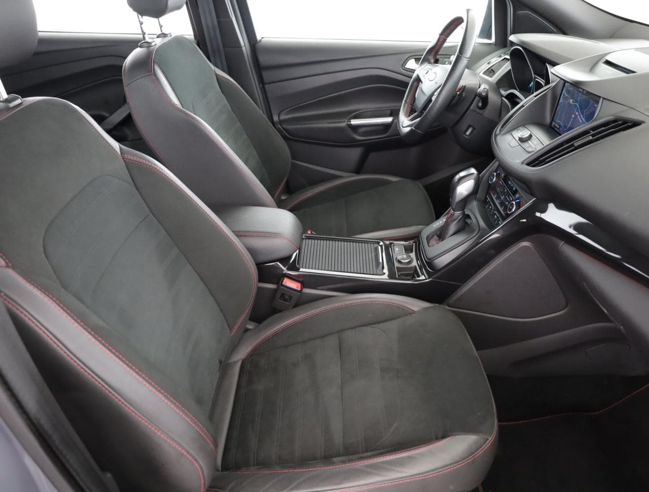 2019 Ford KUGA - 17