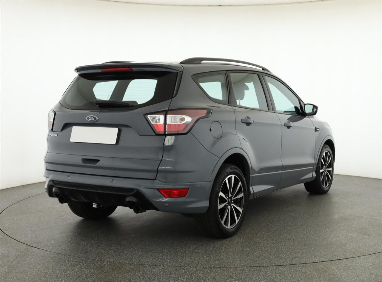 2019 Ford KUGA - 12