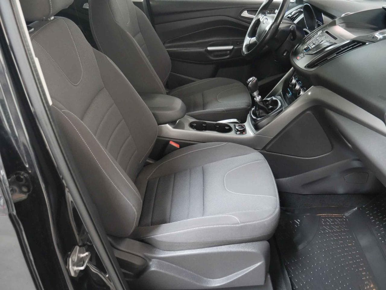 2013 Ford KUGA - 21