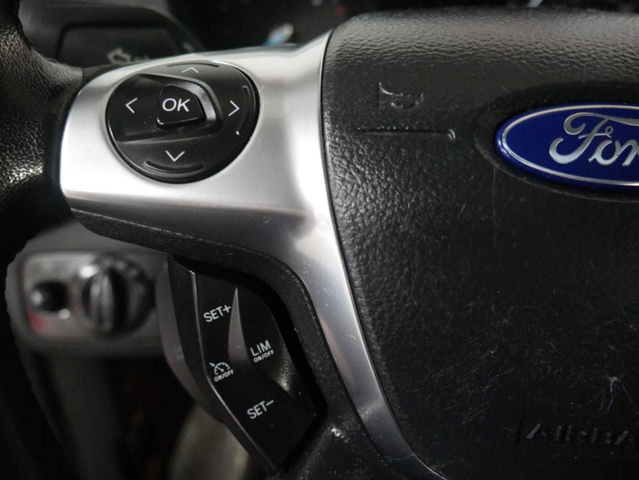 2013 Ford KUGA - 25