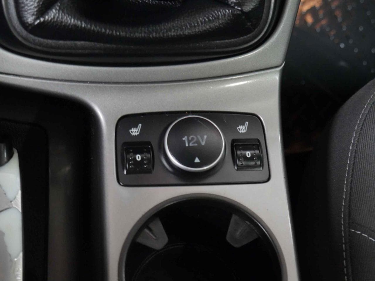 2013 Ford KUGA - 33