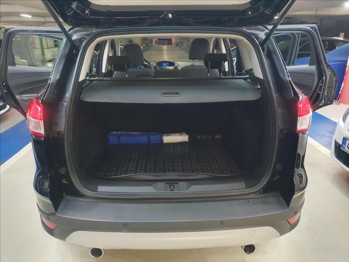 2016 Ford KUGA - 18
