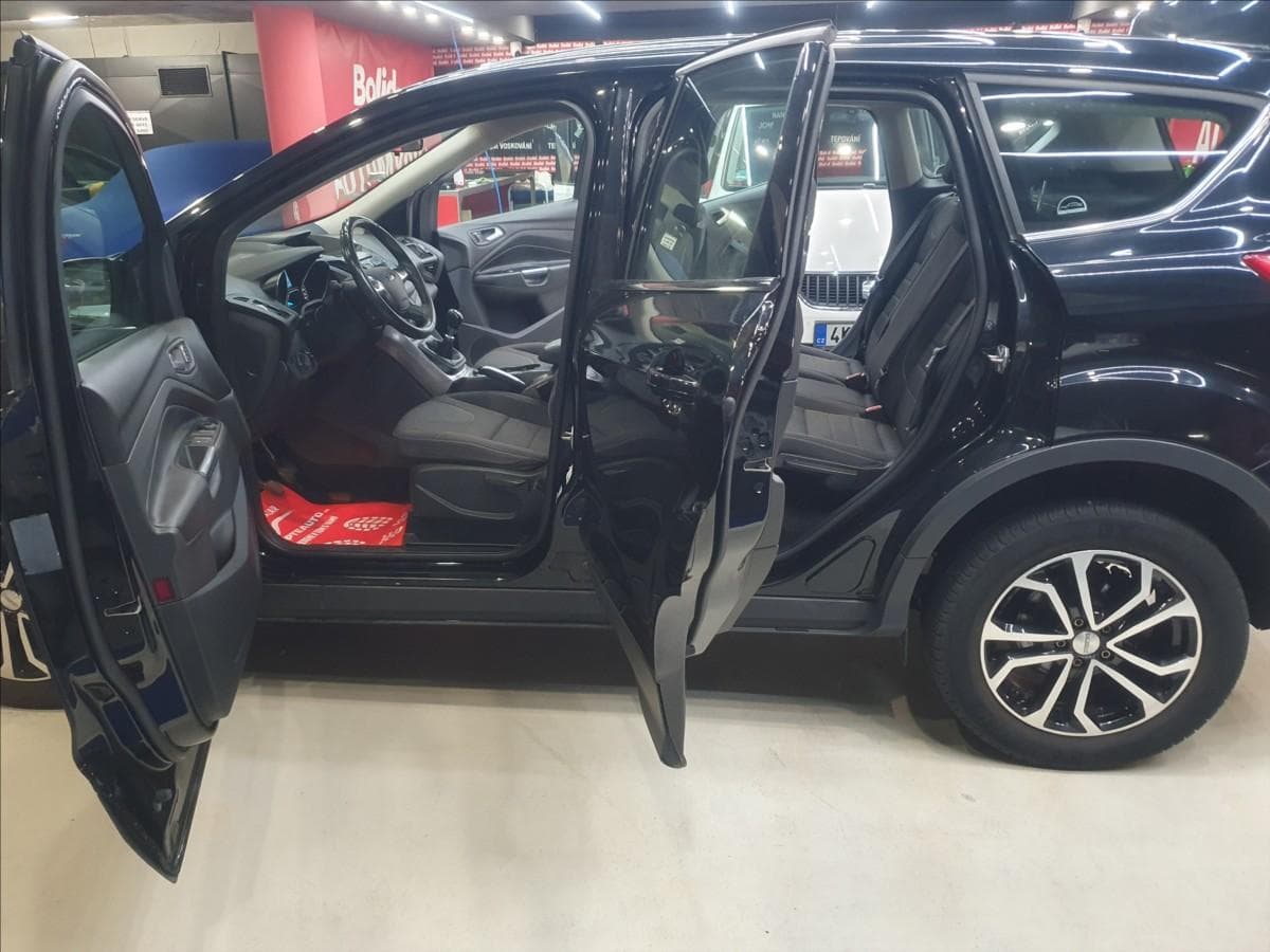 2016 Ford KUGA - 19
