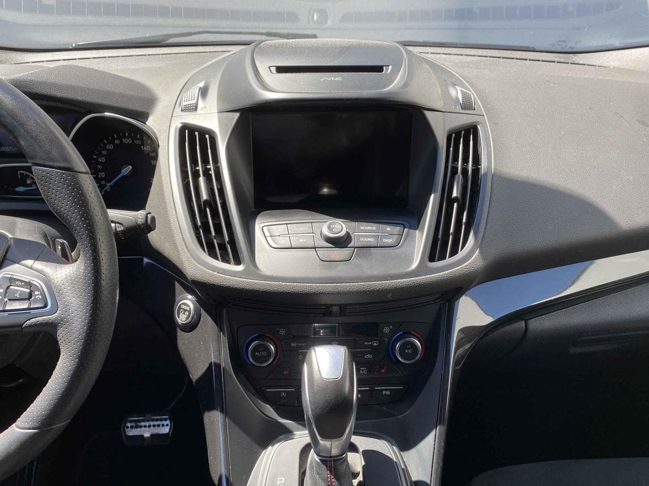 2019 Ford KUGA - 19