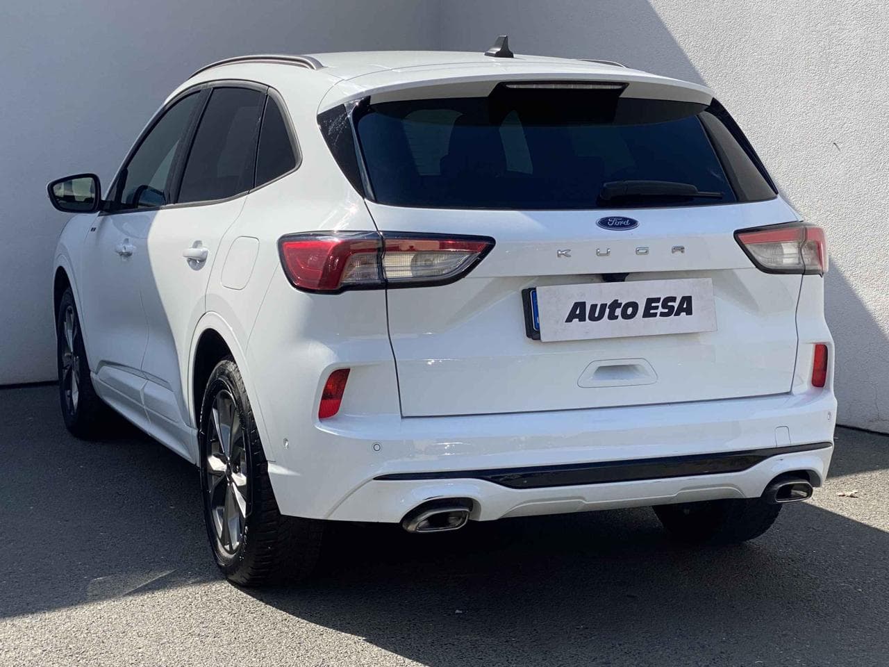 2023 Ford KUGA - 10