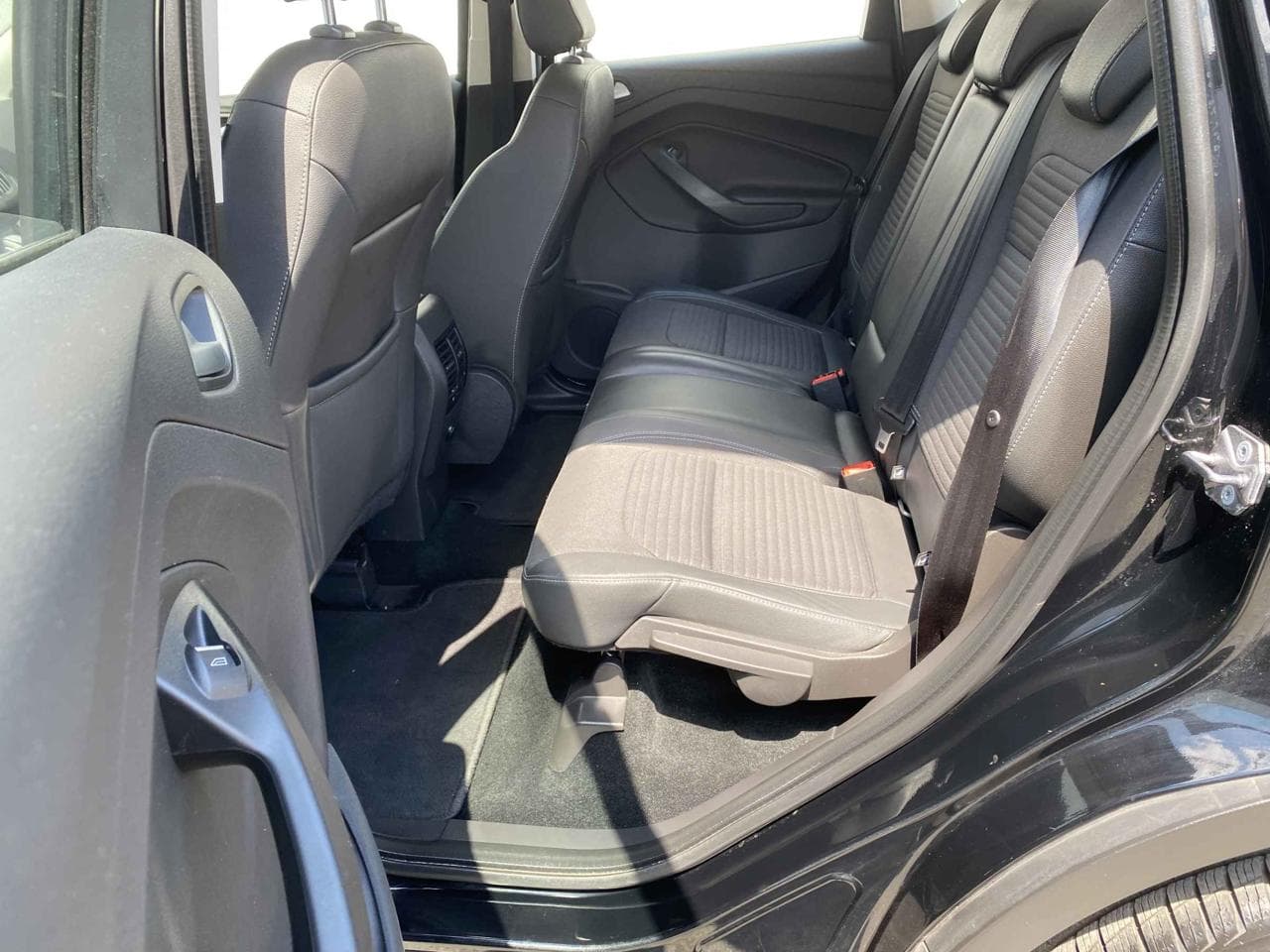 2019 Ford KUGA - 10