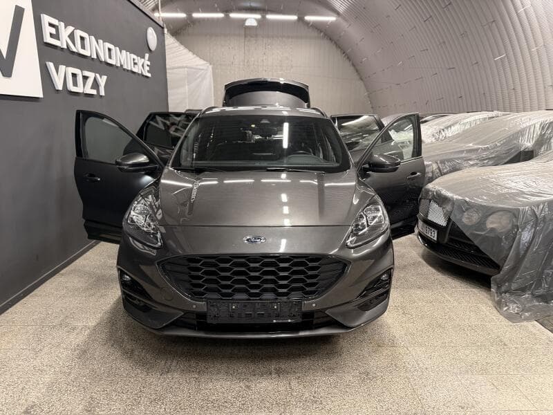2021 Ford KUGA - 10