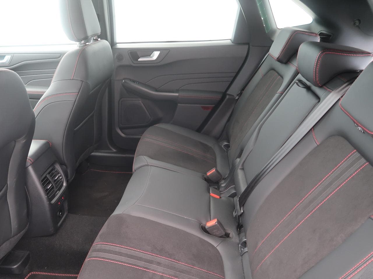 2025 Ford KUGA - 15