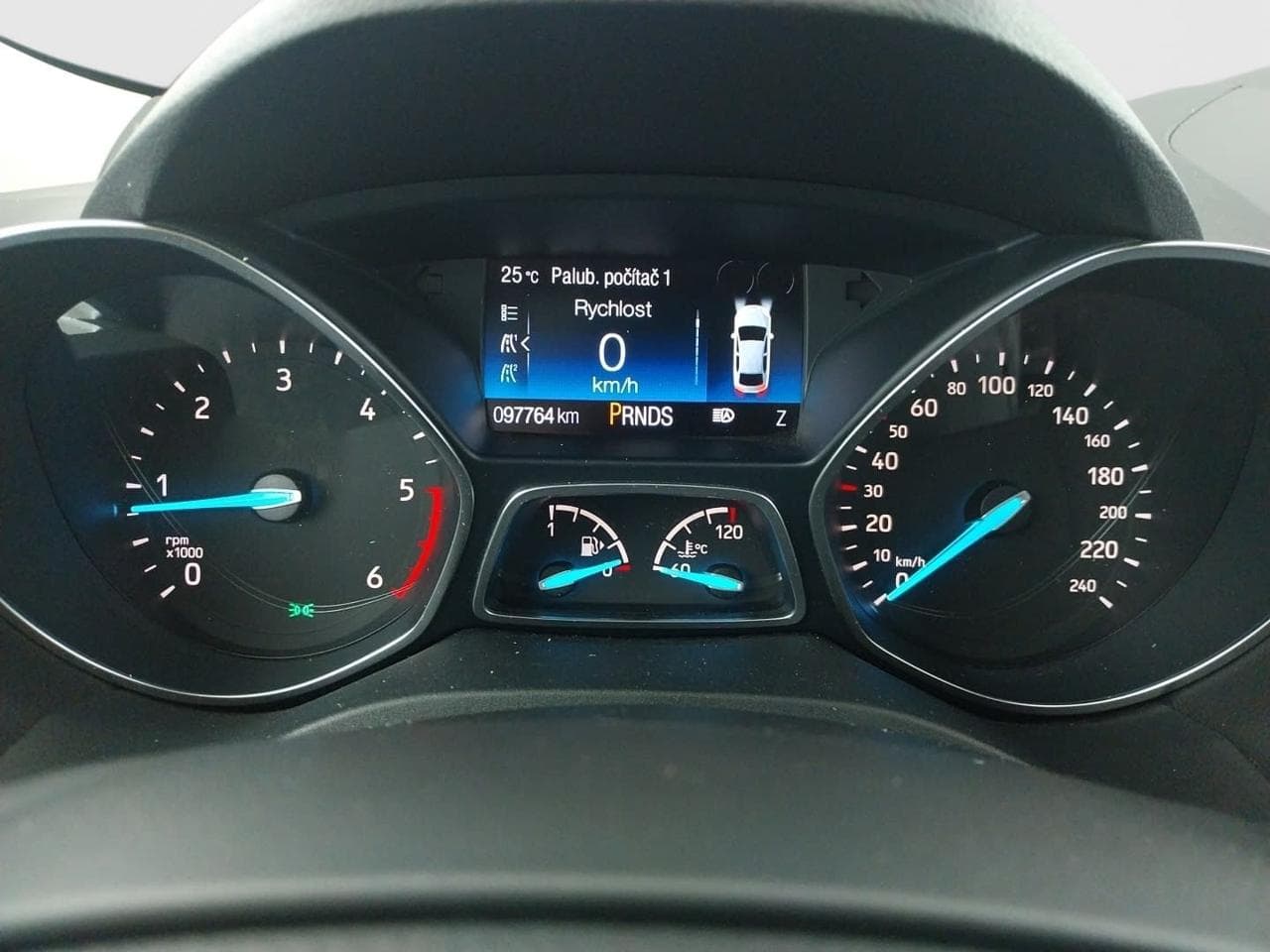 2019 Ford KUGA - 17
