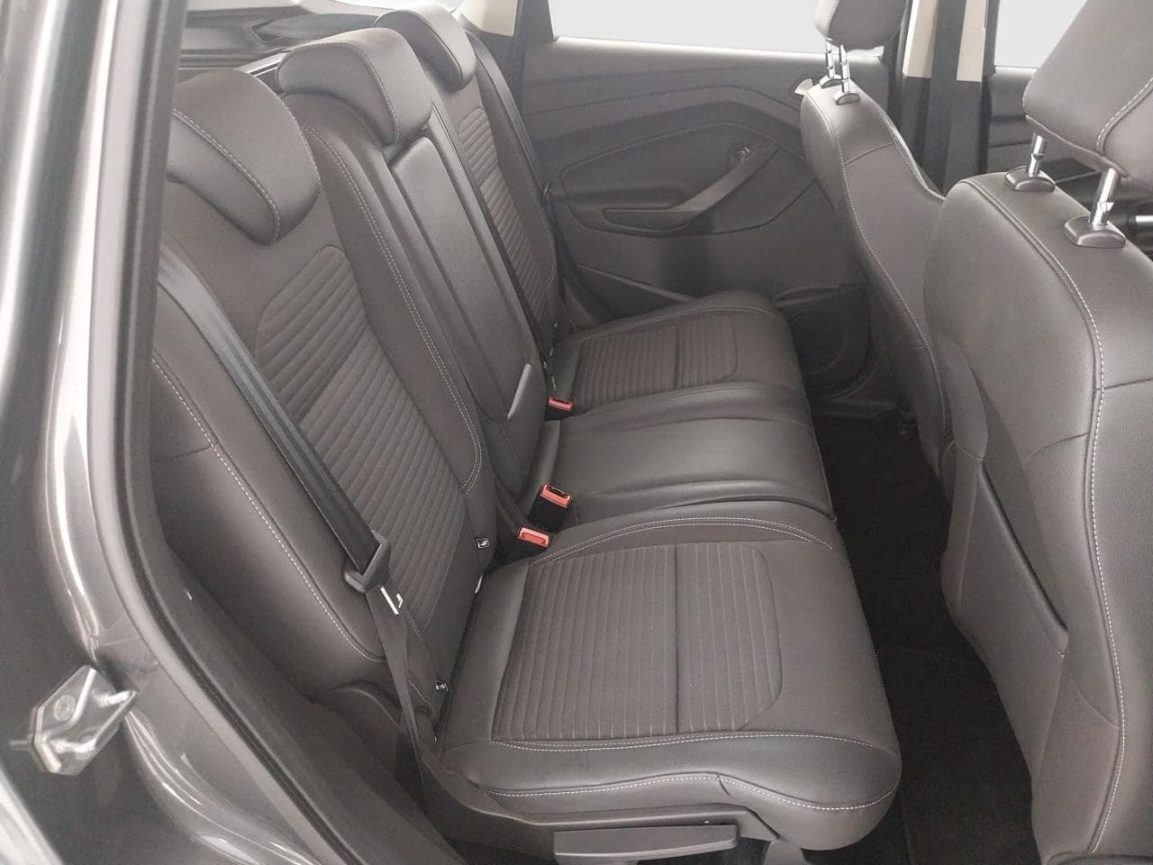 2019 Ford KUGA - 13