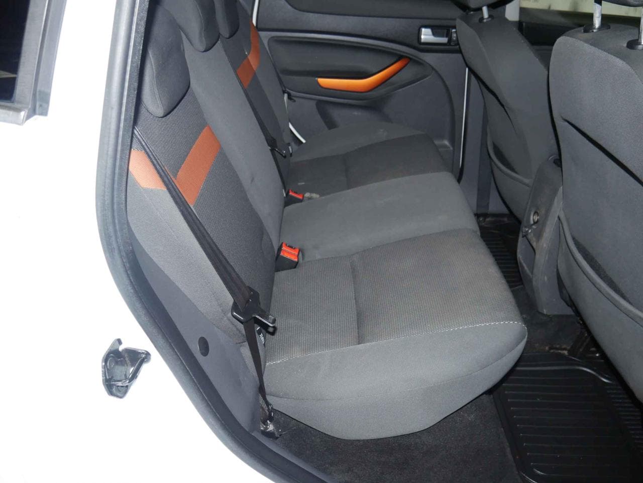 2009 Ford KUGA - 11