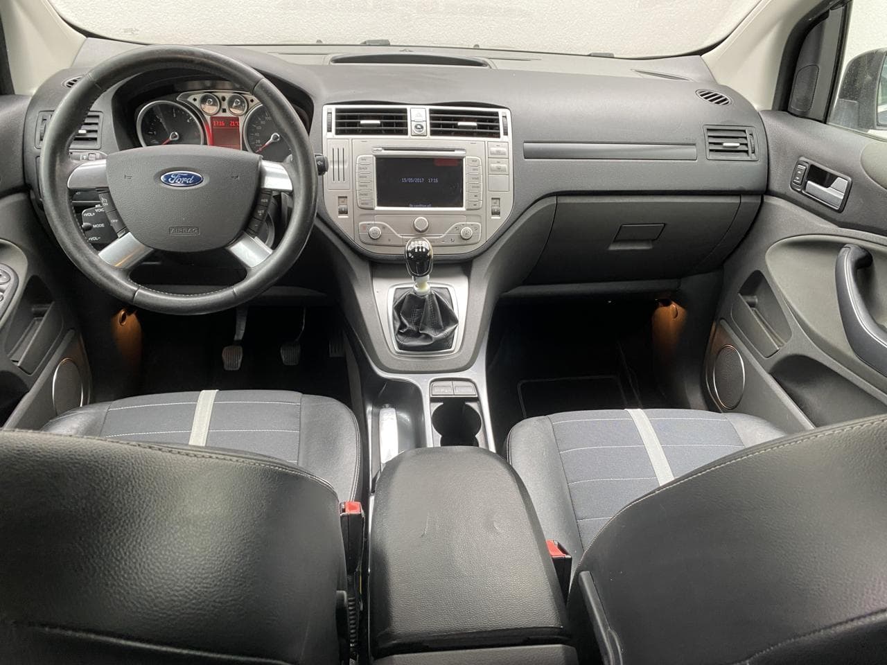 2011 Ford KUGA - 8