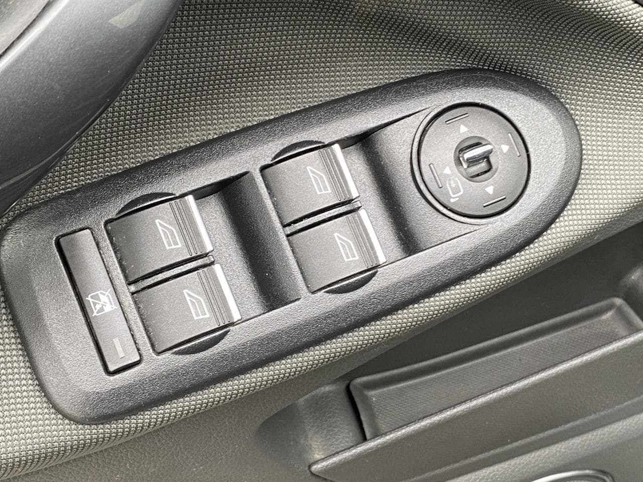 2011 Ford KUGA - 11