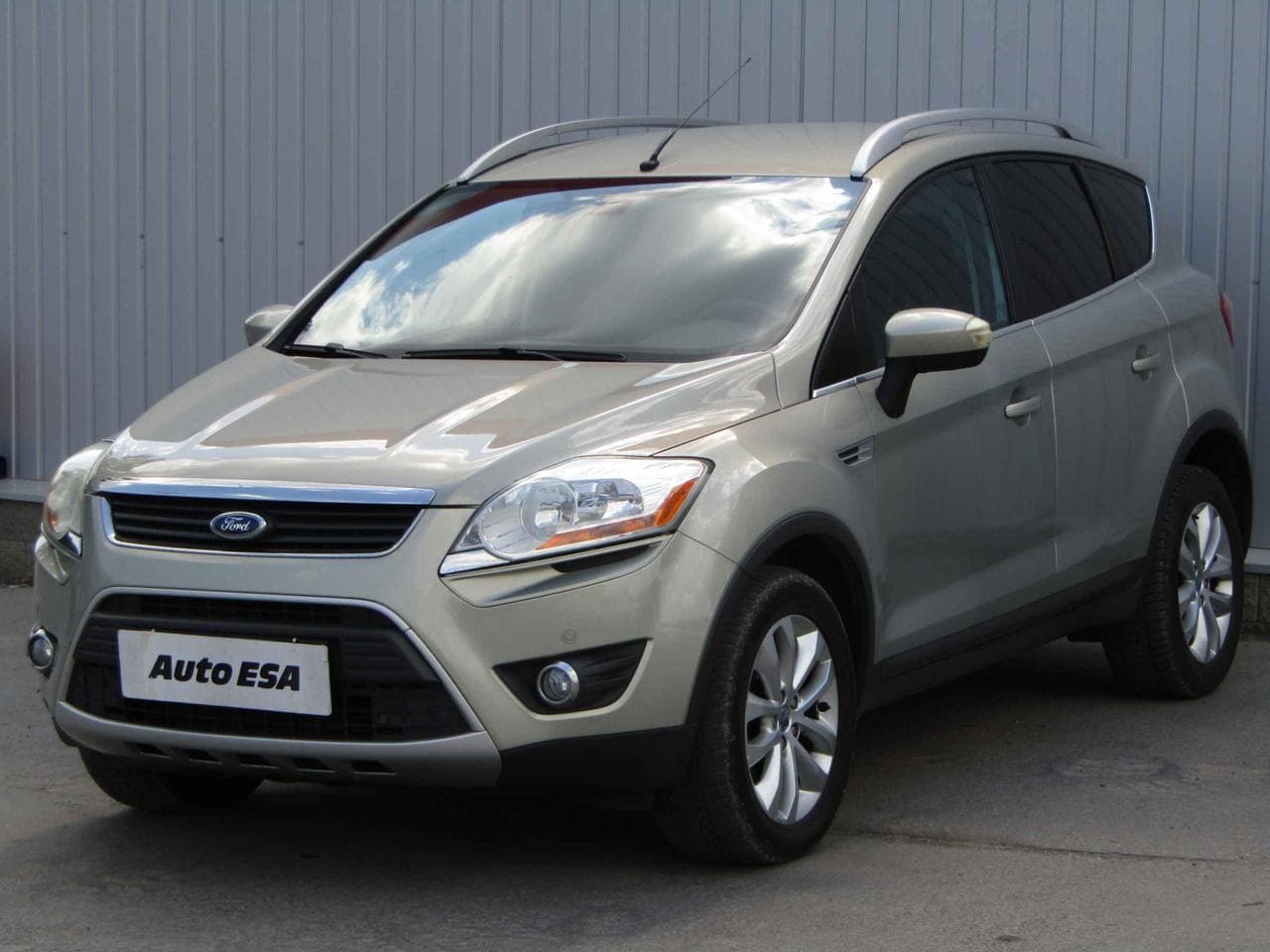 2009 Ford KUGA - 3