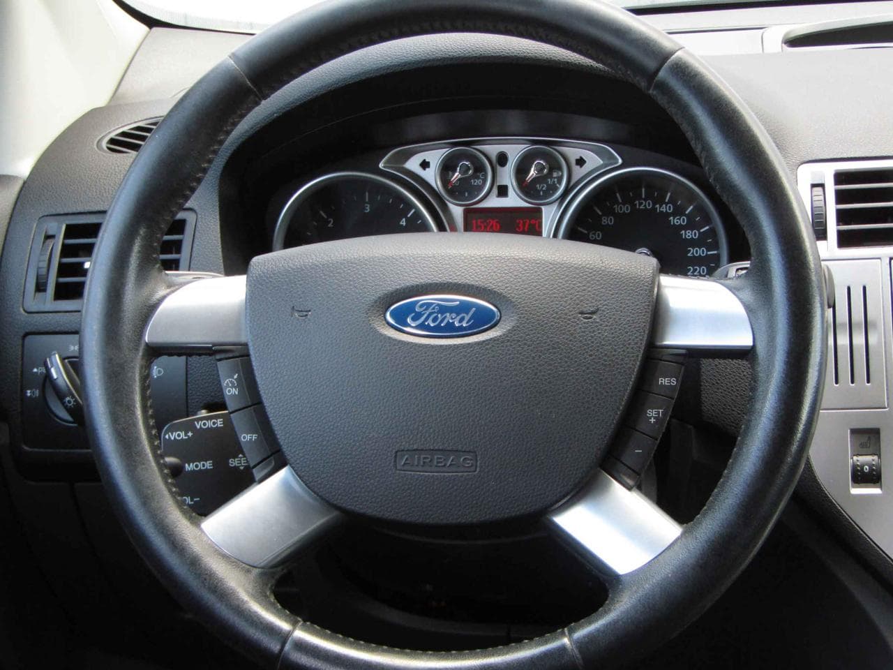 2009 Ford KUGA - 14