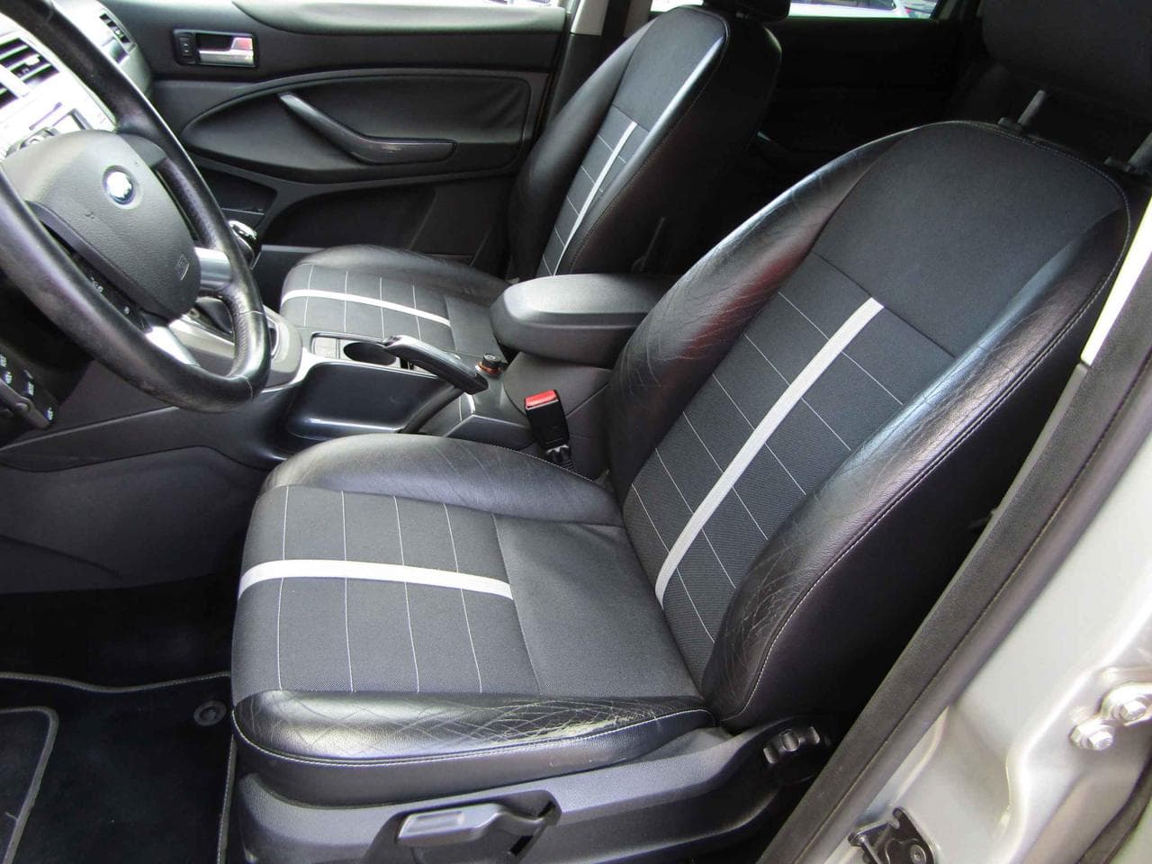 2009 Ford KUGA - 9