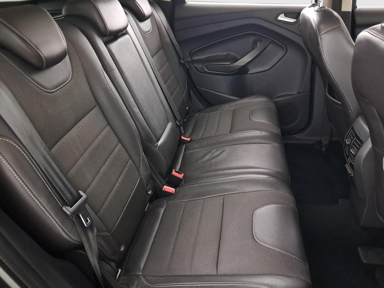 2013 Ford KUGA - 13