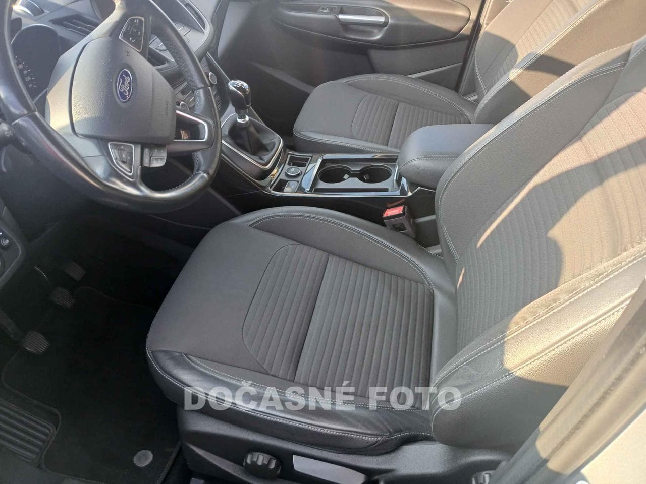 2018 Ford KUGA - 3