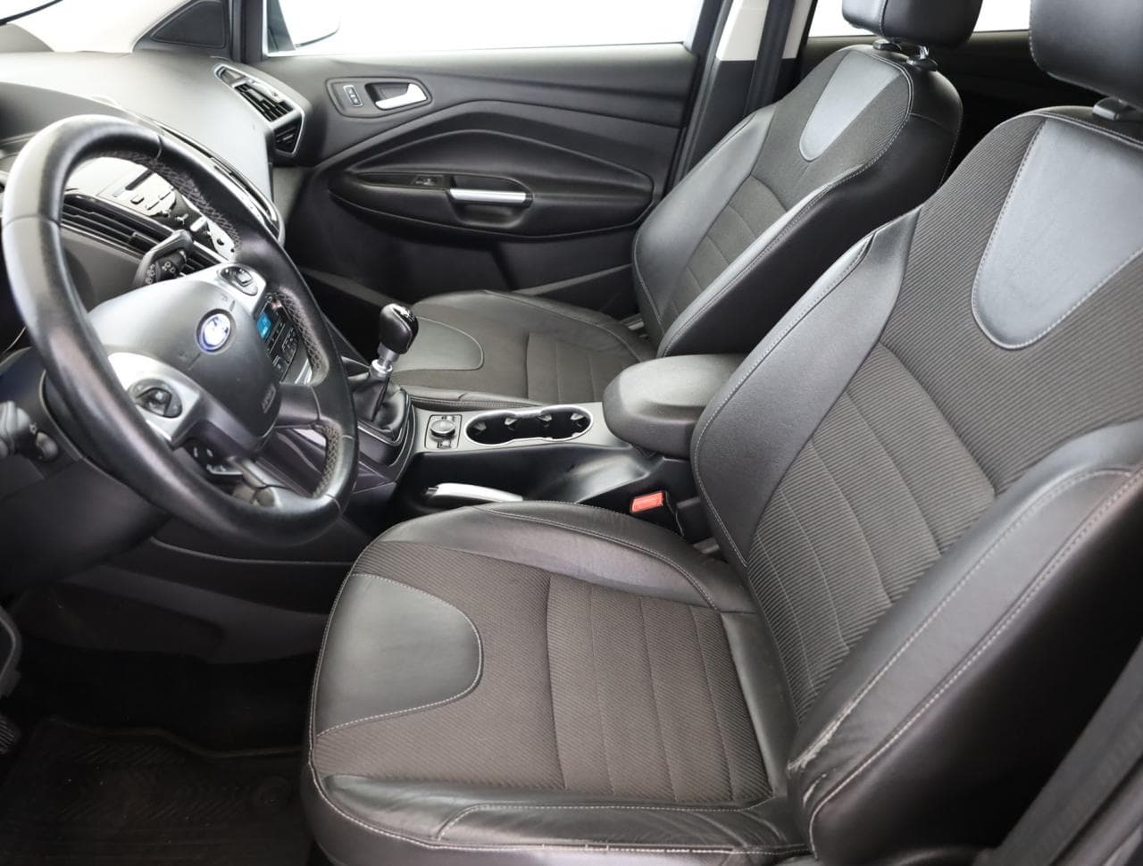 2014 Ford KUGA - 13
