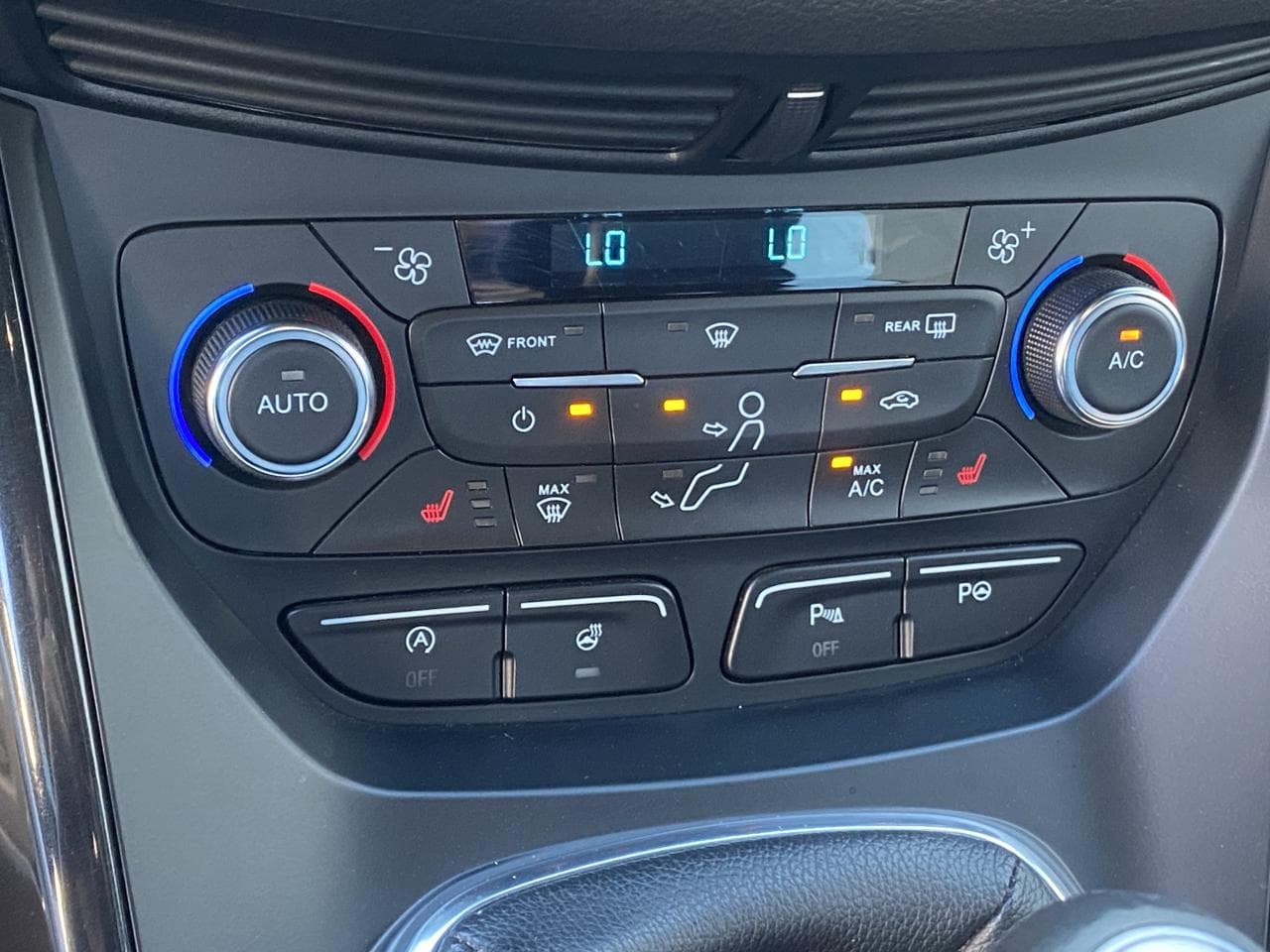 2018 Ford KUGA - 14