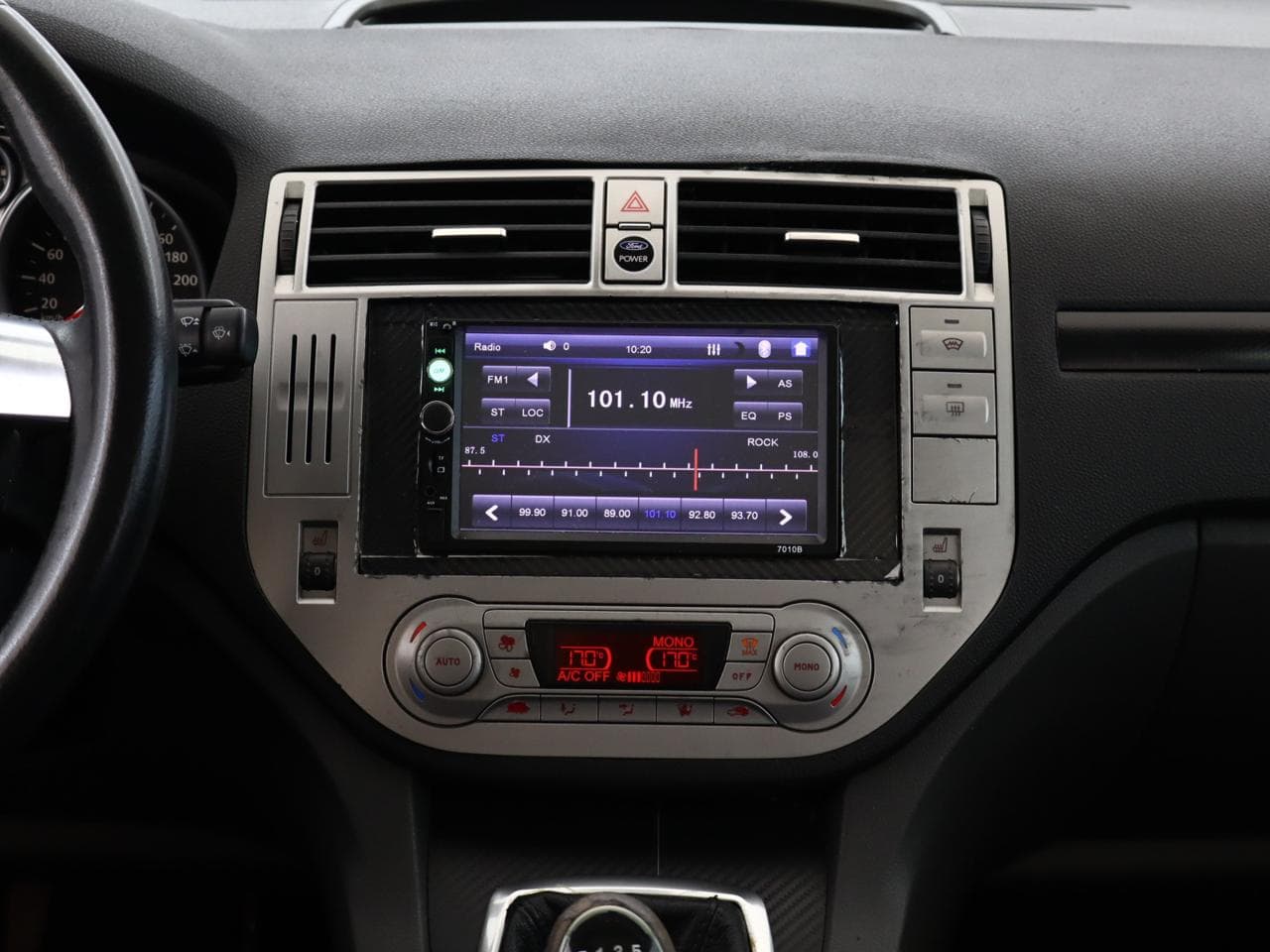 2009 Ford KUGA - 16