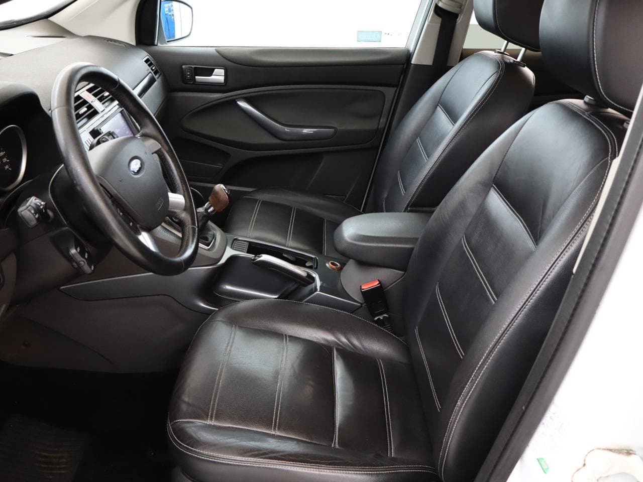 2009 Ford KUGA - 14