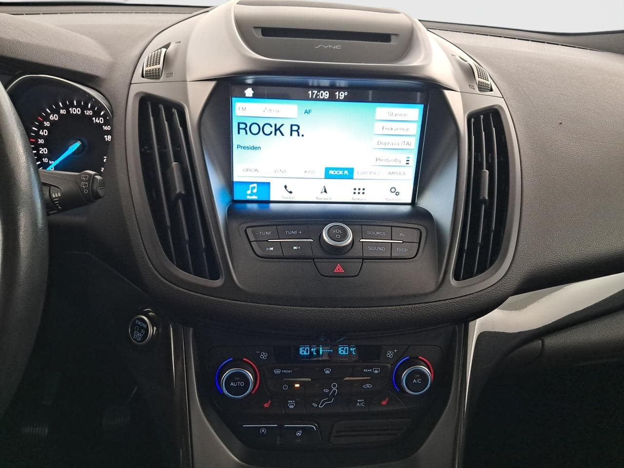 2018 Ford KUGA - 18