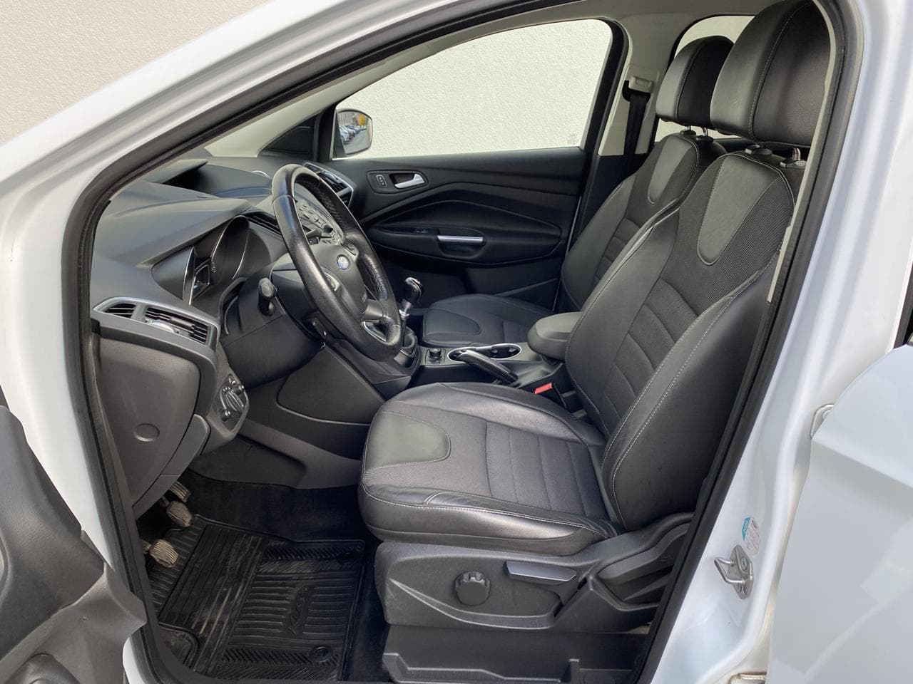 2013 Ford KUGA - 9