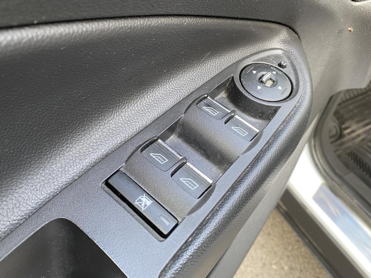 2013 Ford KUGA - 13