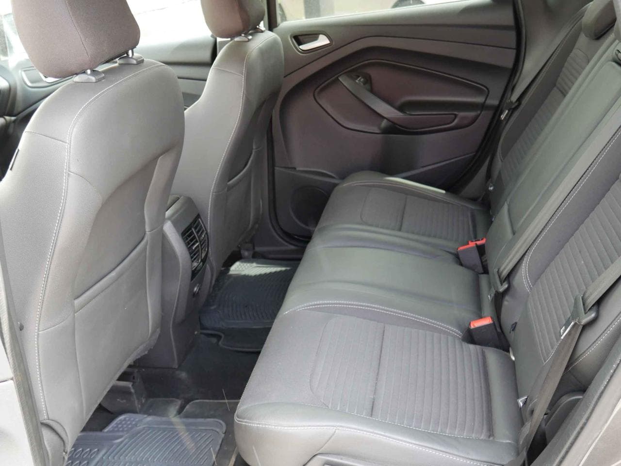 2017 Ford KUGA - 10