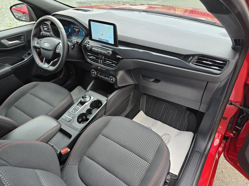 2021 Ford KUGA - 11