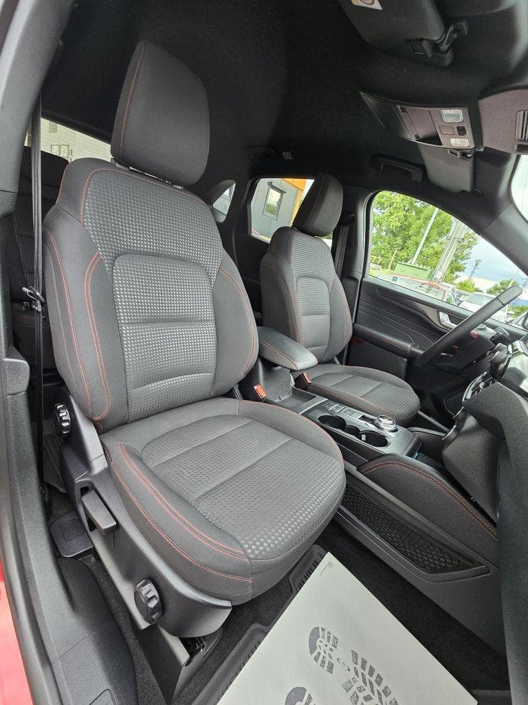 2021 Ford KUGA - 12