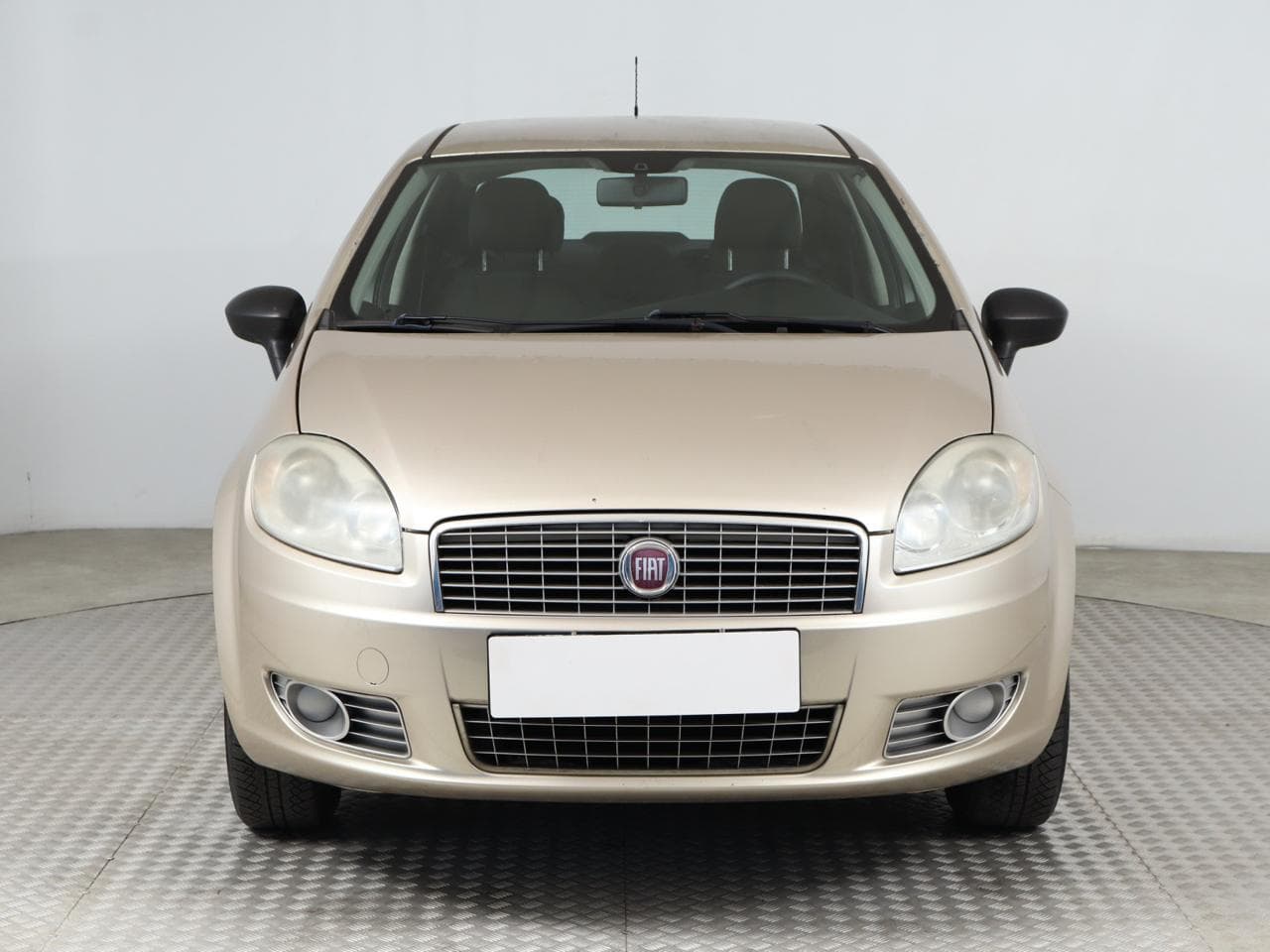 2010 Fiat LINEA - 2