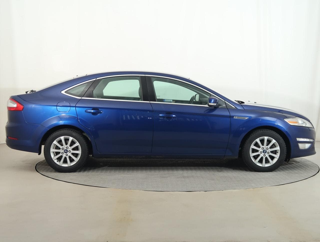 2014 Ford Mondeo - 8