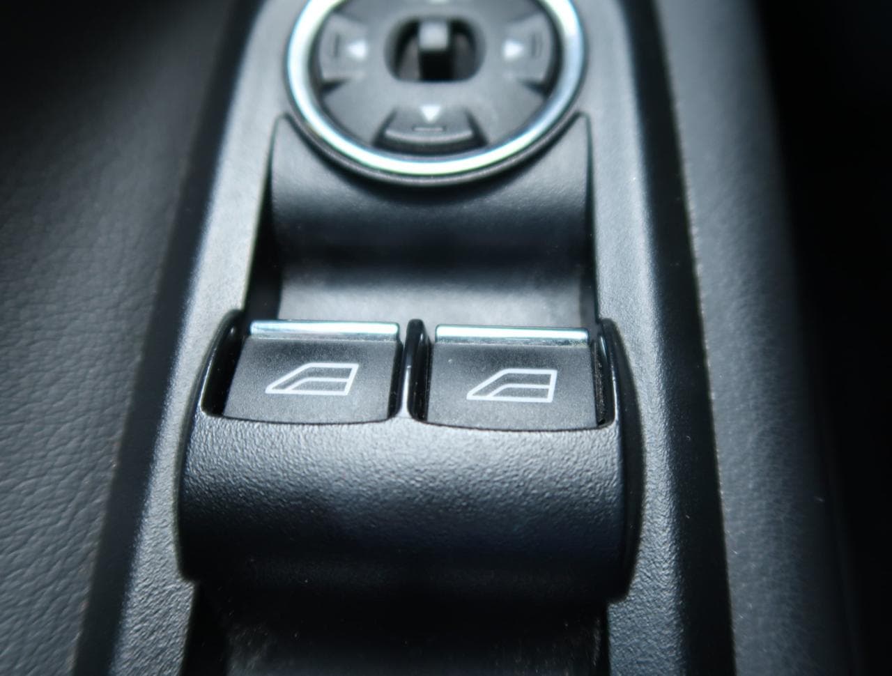 2014 Ford Mondeo - 19