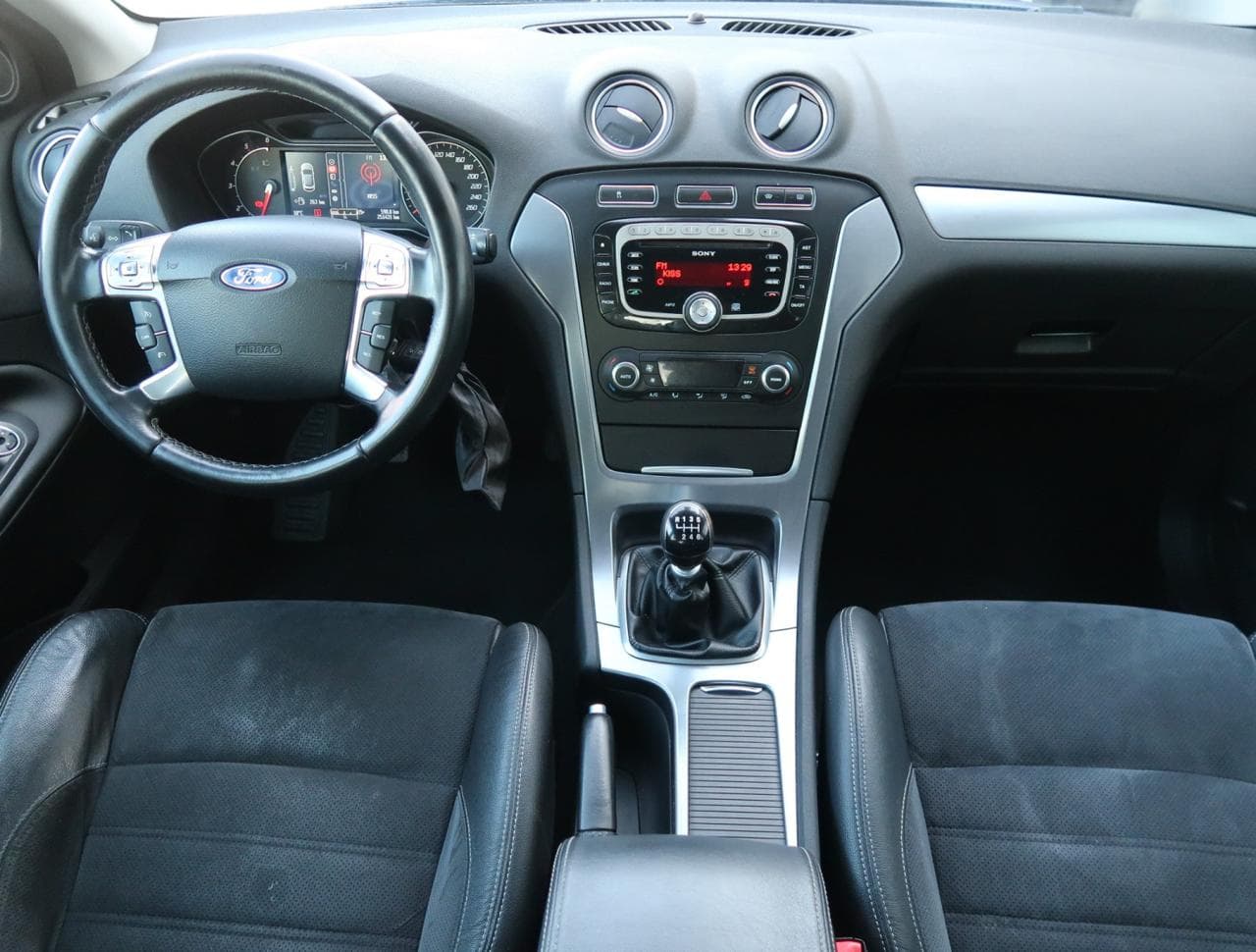 2014 Ford Mondeo - 10